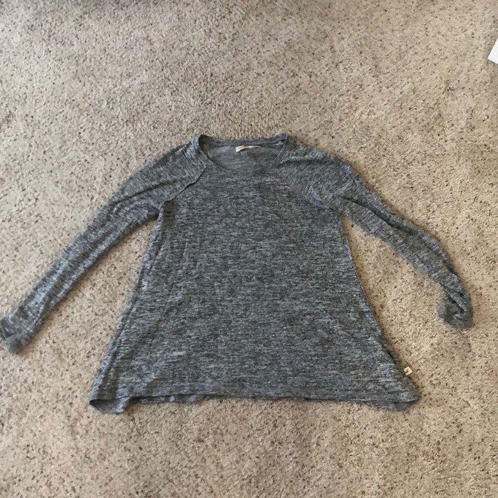 Grey long sleeve